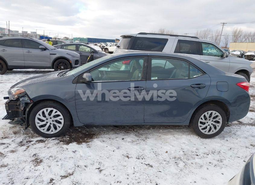 Photo 15 of 2019 Toyota Corolla LE (VIN 2T1BURHE4KC202446)