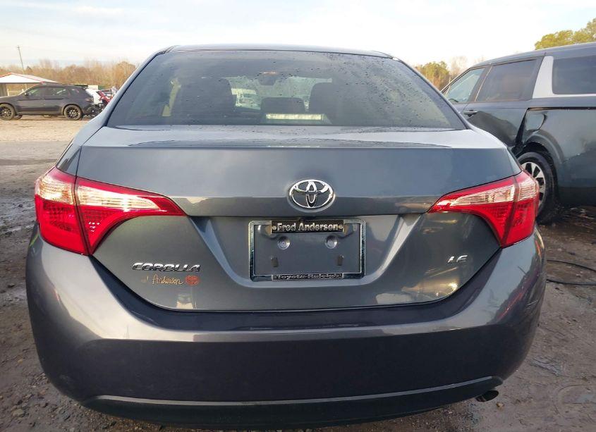 Photo 16 of 2019 Toyota Corolla LE (VIN 2T1BURHE4KC202785)