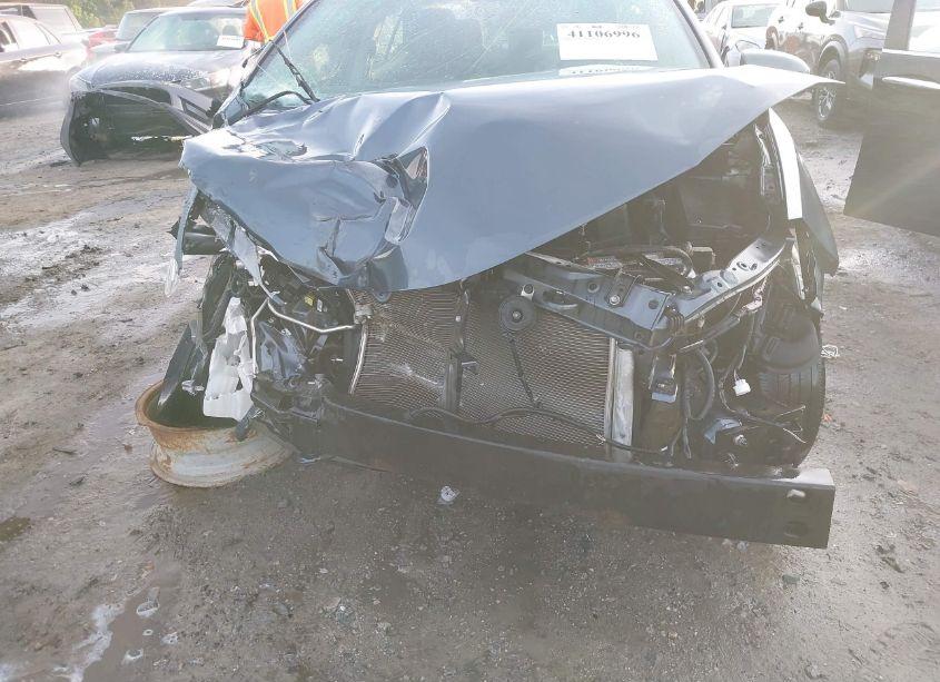 Photo 17 of 2019 Toyota Corolla LE (VIN 2T1BURHE4KC202785)