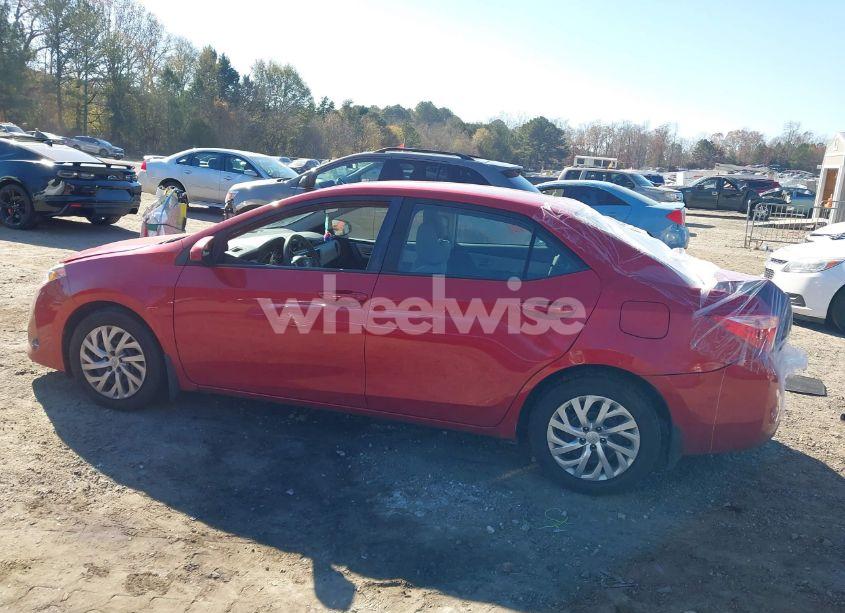 Photo 14 of 2019 Toyota Corolla LE (VIN 2T1BURHE4KC224124)