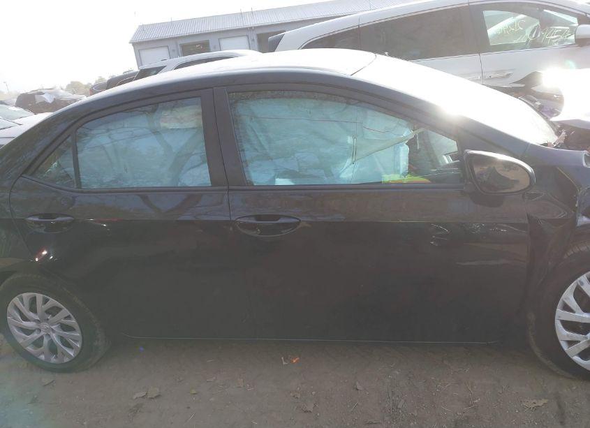 Photo 14 of 2019 Toyota Corolla LE (VIN 2T1BURHE4KC236113)