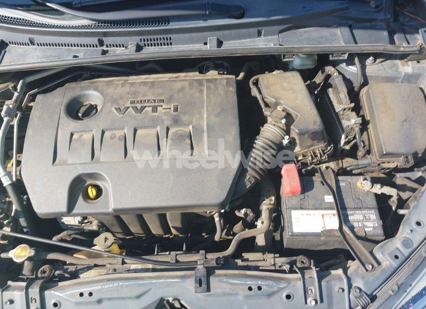 Photo 10 of 2014 Toyota Corolla L (VIN 2T1BURHE5EC010425)