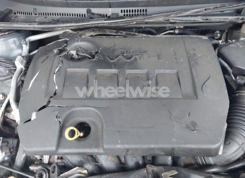 Photo 10 of 2014 Toyota Corolla LE (VIN 2T1BURHE5EC031260)