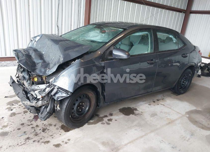 Photo 2 of 2014 Toyota Corolla LE (VIN 2T1BURHE5EC031260)