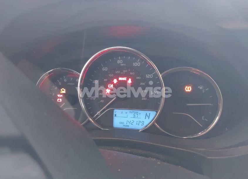 Photo 7 of 2014 Toyota Corolla LE (VIN 2T1BURHE5EC031260)