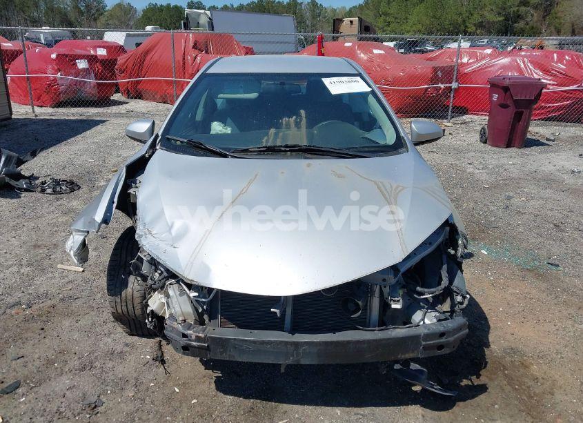 Photo 13 of 2014 Toyota Corolla L (VIN 2T1BURHE5EC047460)