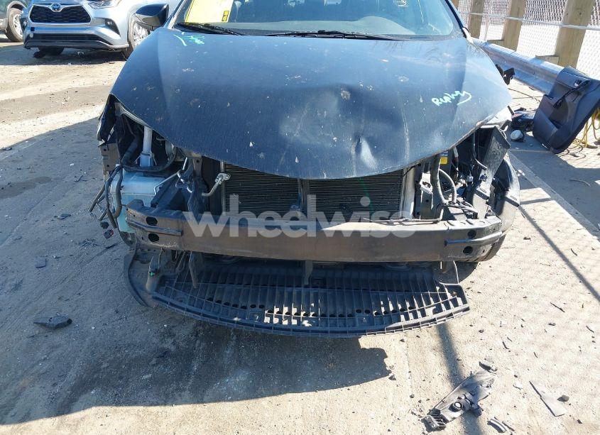 Photo 6 of 2014 Toyota Corolla S PLUS (VIN 2T1BURHE5EC057602)