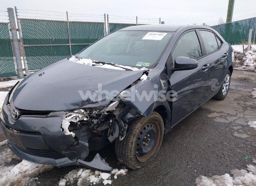 Photo 2 of 2014 Toyota Corolla LE (VIN 2T1BURHE5EC086906)