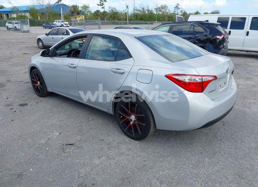 Photo 3 of 2014 Toyota Corolla LE (VIN 2T1BURHE5EC108564)
