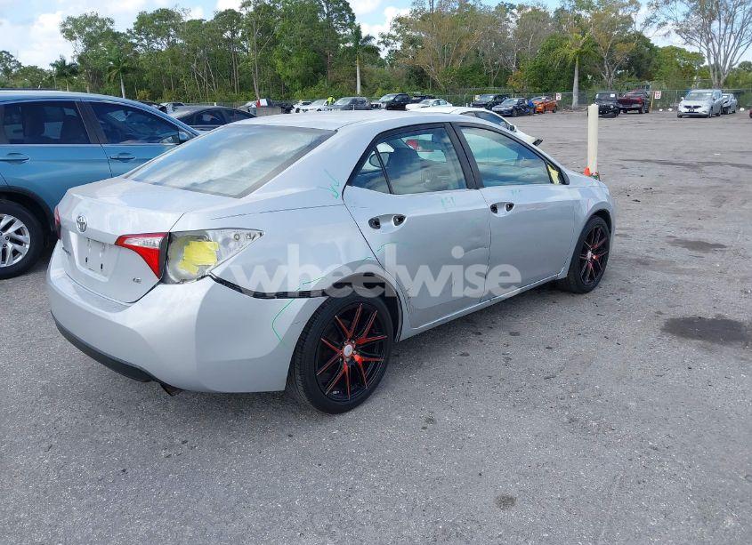 Photo 4 of 2014 Toyota Corolla LE (VIN 2T1BURHE5EC108564)