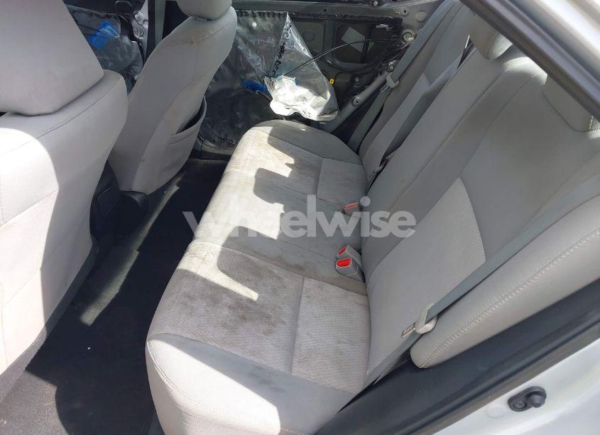 Photo 8 of 2014 Toyota Corolla LE (VIN 2T1BURHE5EC108564)