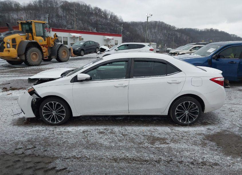 Photo 14 of 2014 Toyota Corolla S PLUS (VIN 2T1BURHE5EC111898)