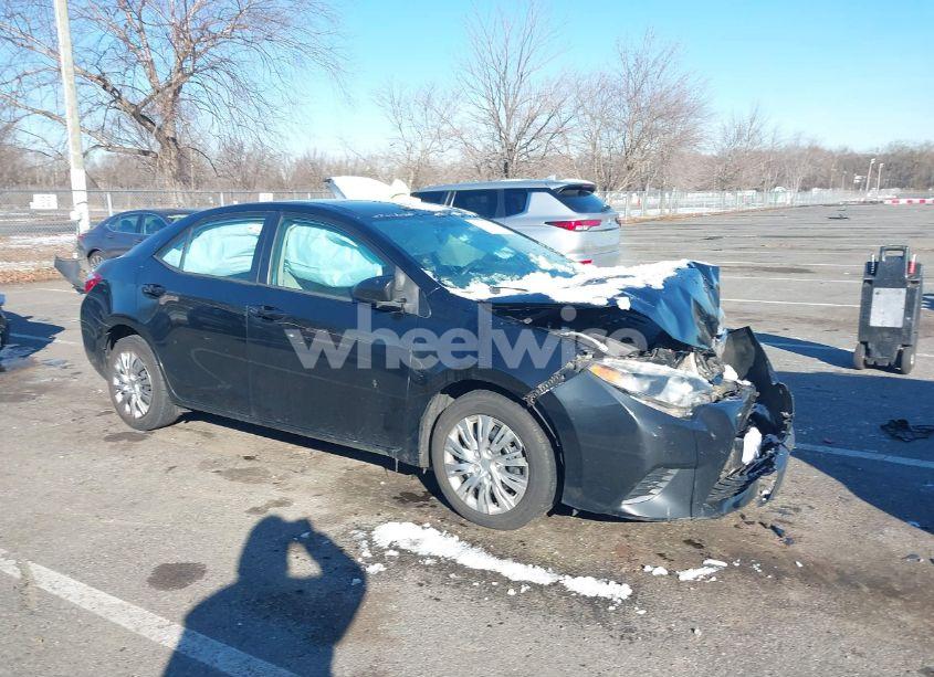 2014 Toyota Corolla LE (VIN 2T1BURHE5EC146165) main photo