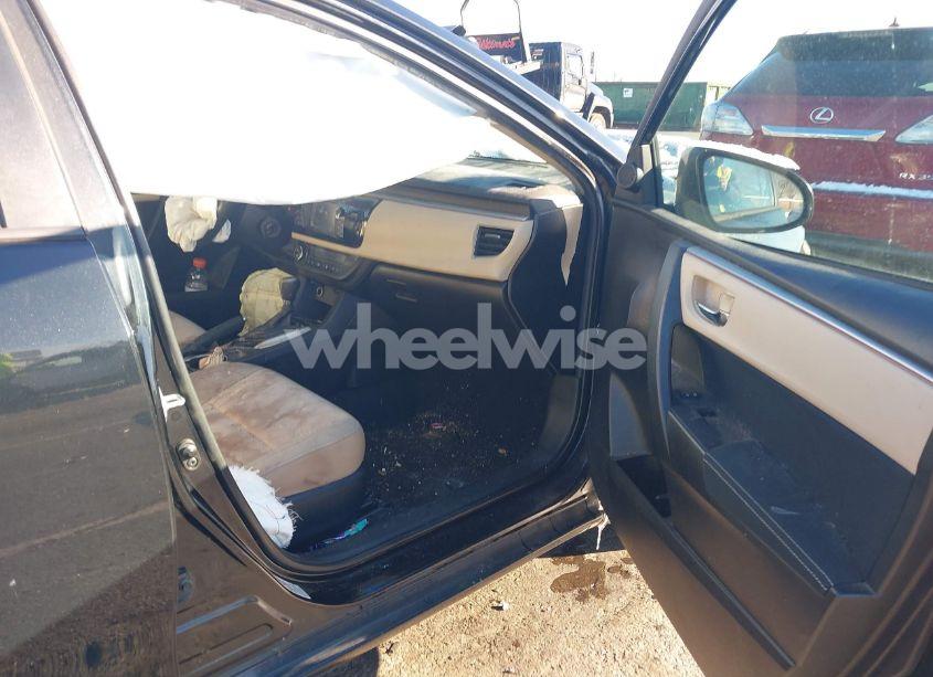 Photo 5 of 2014 Toyota Corolla LE (VIN 2T1BURHE5EC146165)