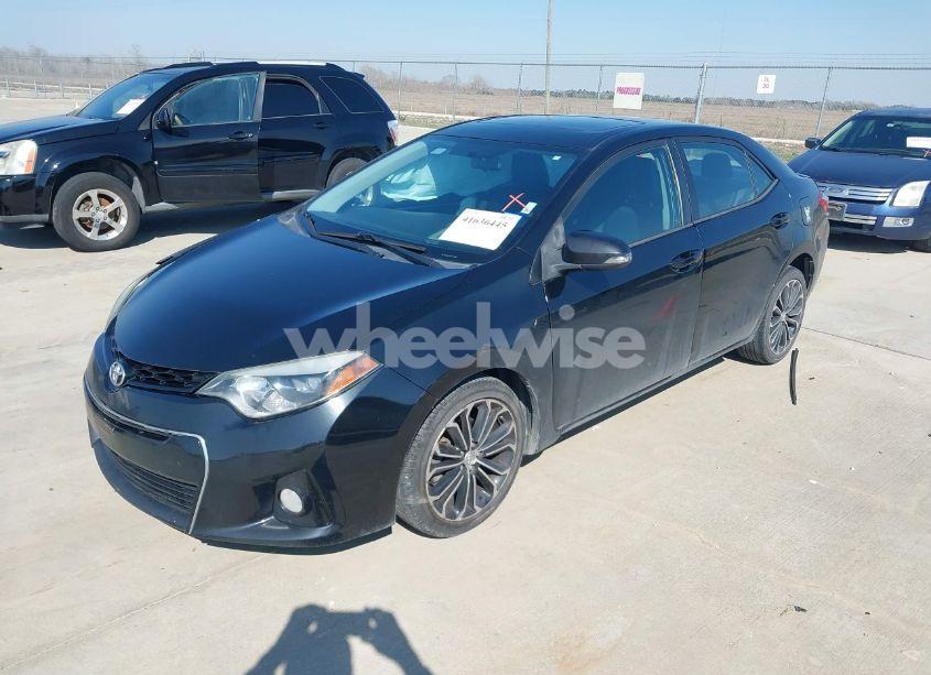 Photo 2 of 2014 Toyota Corolla L/LE/LE PLS/PRM/S/S PLS (VIN 2T1BURHE5EC153147)