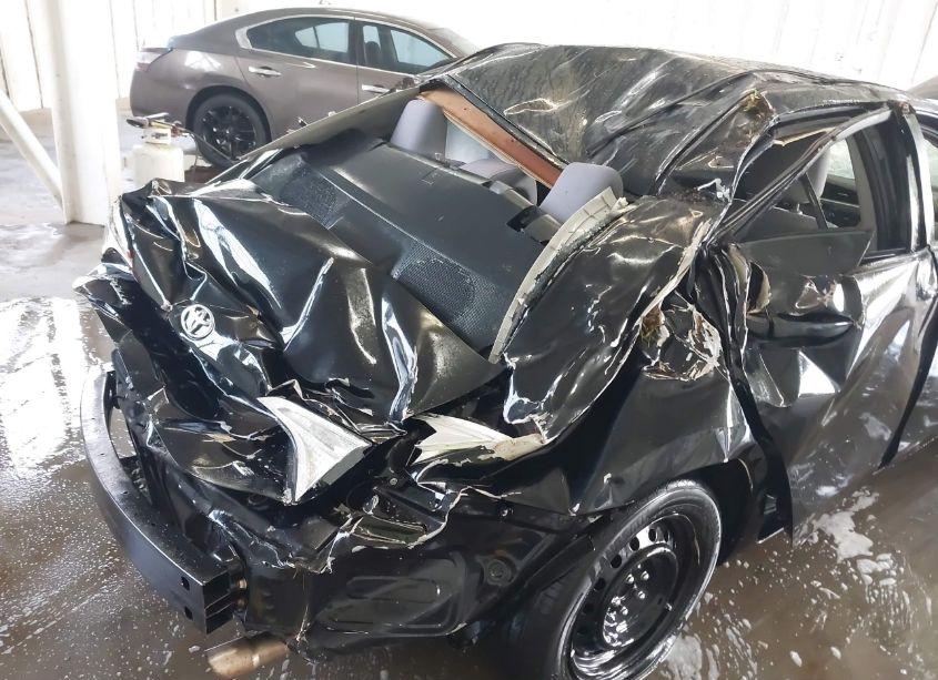 Photo 6 of 2014 Toyota Corolla LE (VIN 2T1BURHE5EC174483)