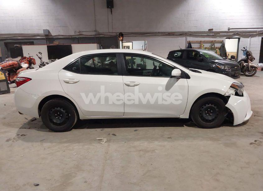 Photo 13 of 2014 Toyota Corolla LE (VIN 2T1BURHE5EC186732)