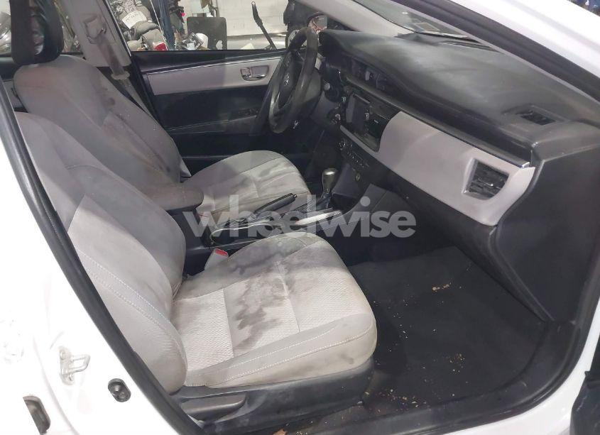 Photo 5 of 2014 Toyota Corolla LE (VIN 2T1BURHE5EC186732)