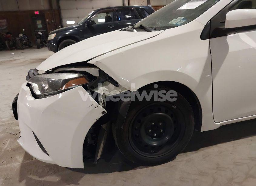 Photo 6 of 2014 Toyota Corolla LE (VIN 2T1BURHE5EC186732)