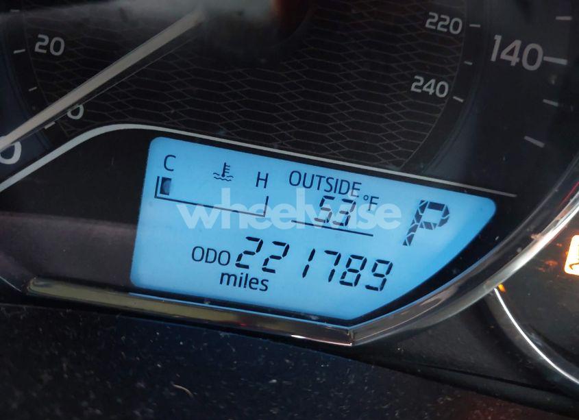 Photo 16 of 2014 Toyota Corolla LE (VIN 2T1BURHE5EC191820)