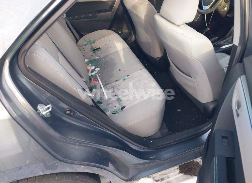 Photo 8 of 2014 Toyota Corolla LE (VIN 2T1BURHE5EC198847)