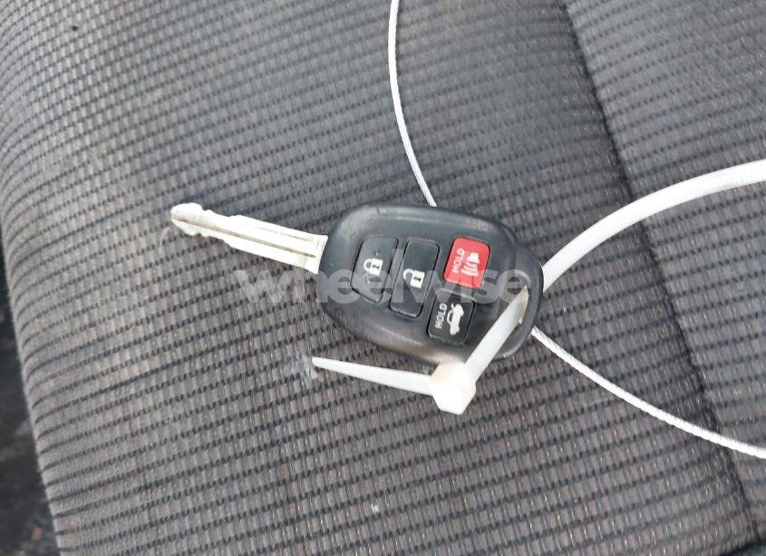 Photo 11 of 2014 Toyota Corolla S PLUS (VIN 2T1BURHE5EC204727)