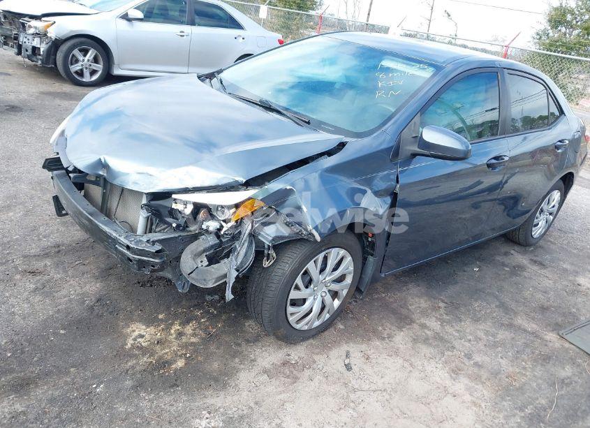 Photo 2 of 2014 Toyota Corolla LE (VIN 2T1BURHE5EC205232)