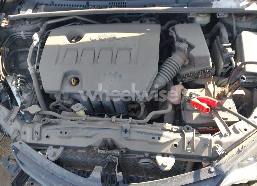 Photo 10 of 2014 Toyota Corolla LE (VIN 2T1BURHE5EC214254)