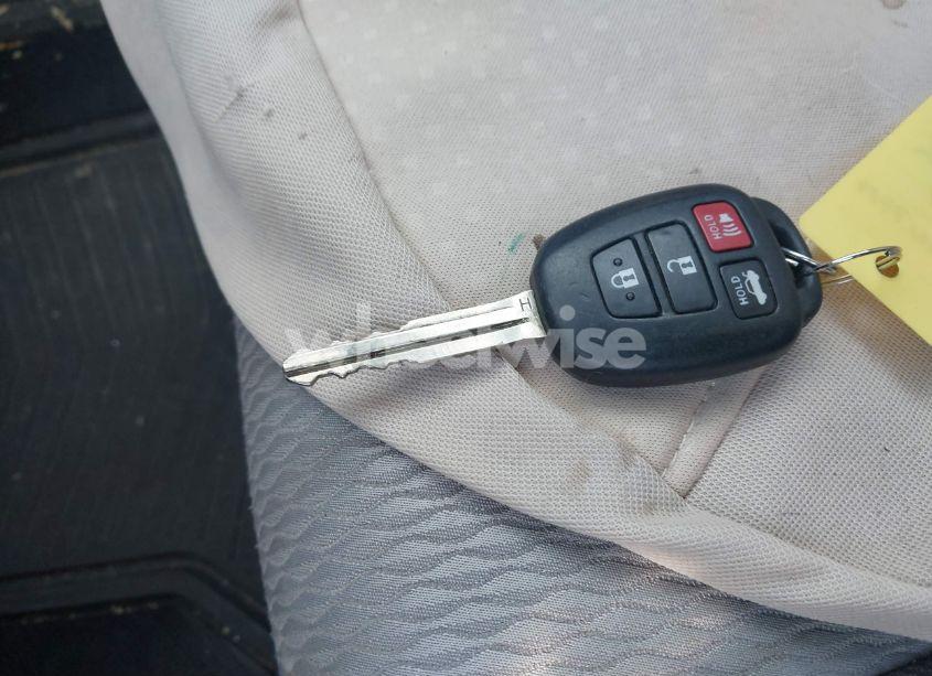 Photo 11 of 2014 Toyota Corolla LE (VIN 2T1BURHE5EC214254)