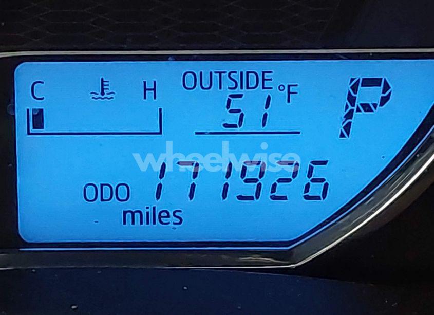 Photo 15 of 2014 Toyota Corolla LE (VIN 2T1BURHE5EC215484)