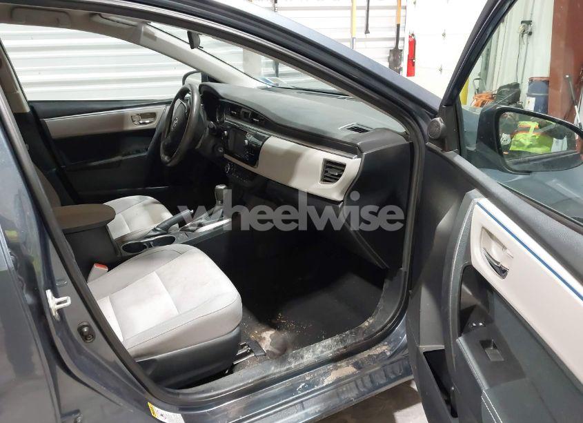 Photo 5 of 2014 Toyota Corolla LE (VIN 2T1BURHE5EC215484)
