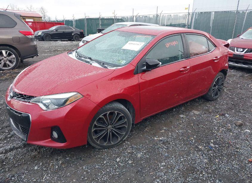 Photo 2 of 2015 Toyota Corolla S PLUS (VIN 2T1BURHE5FC244694)