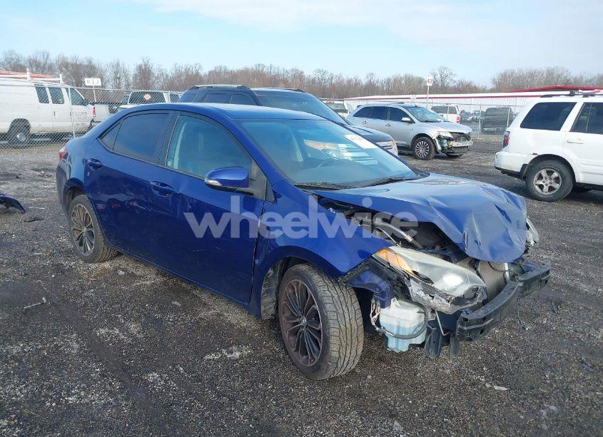 2015 Toyota Corolla S PLUS (VIN 2T1BURHE5FC251659) main photo