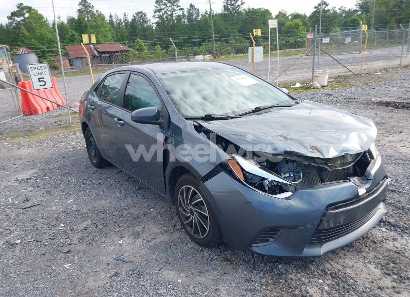 2015 Toyota Corolla LE (VIN 2T1BURHE5FC254206) main photo