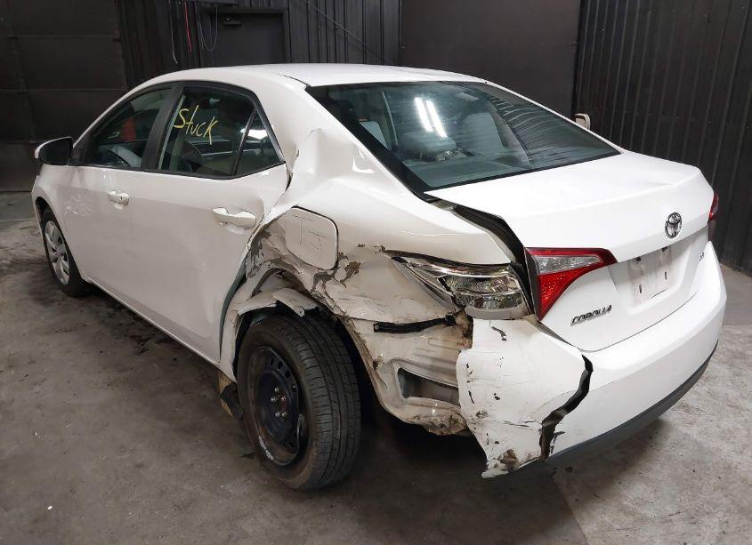 Photo 3 of 2015 Toyota Corolla LE (VIN 2T1BURHE5FC268591)