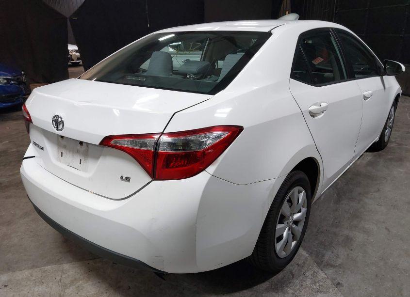 Photo 4 of 2015 Toyota Corolla LE (VIN 2T1BURHE5FC268591)
