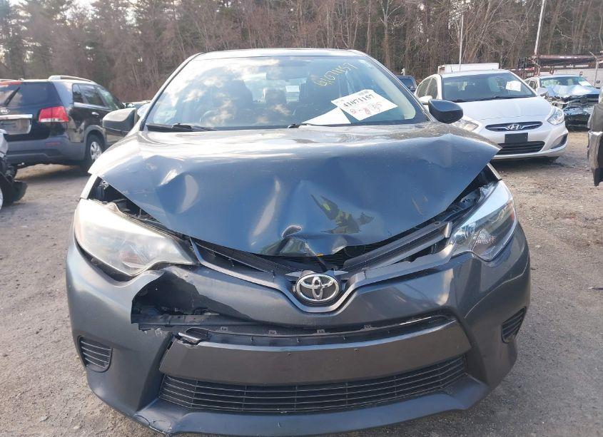 Photo 12 of 2015 Toyota Corolla LE (VIN 2T1BURHE5FC274102)