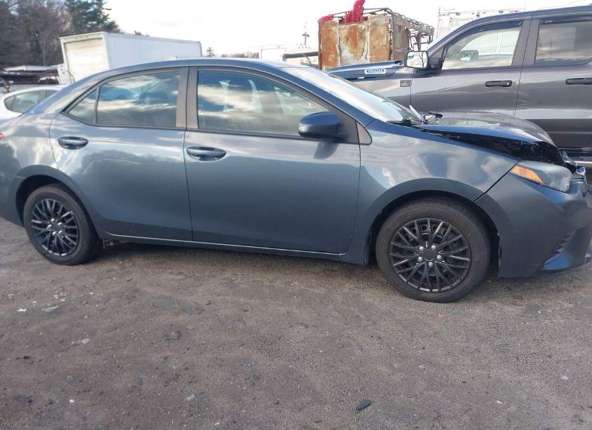 Photo 13 of 2015 Toyota Corolla LE (VIN 2T1BURHE5FC274102)