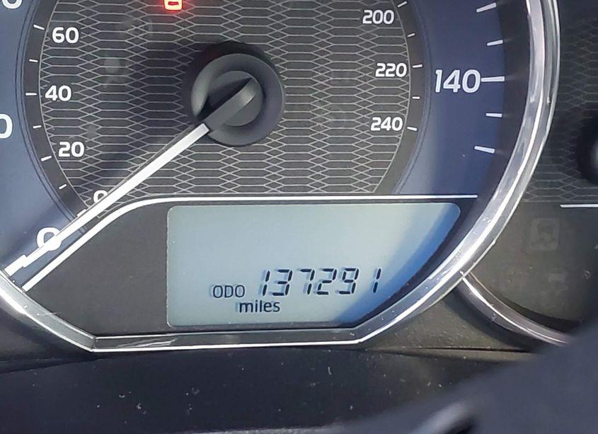 Photo 15 of 2015 Toyota Corolla LE (VIN 2T1BURHE5FC274102)