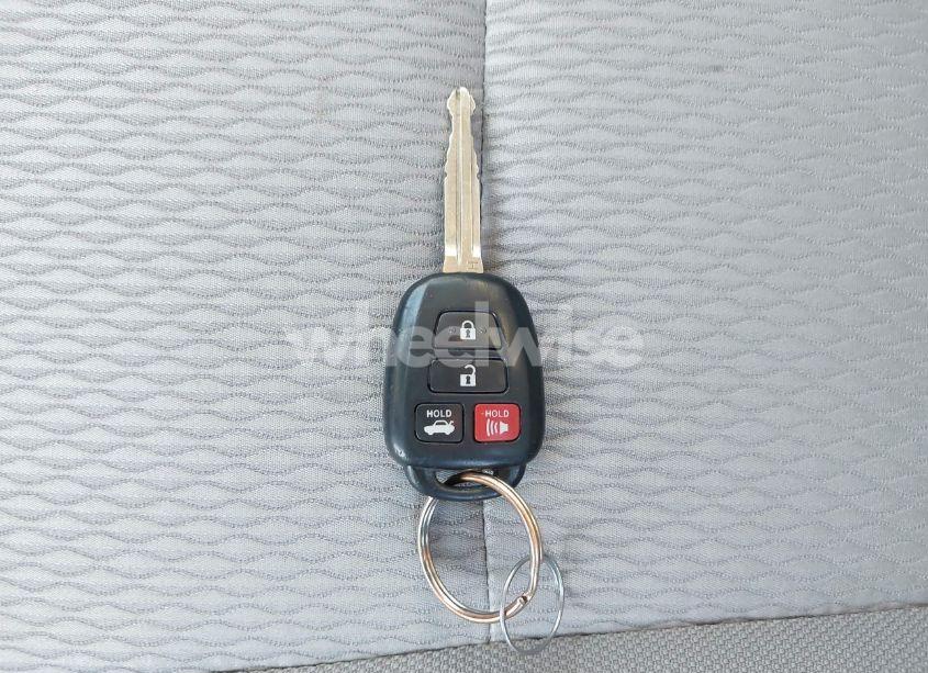 Photo 11 of 2015 Toyota Corolla LE (VIN 2T1BURHE5FC276559)