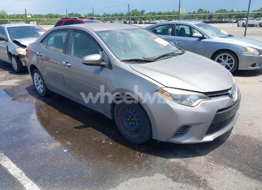 2015 Toyota Corolla L/LE/LE PLS/PRM/S/S PLS (VIN 2T1BURHE5FC299713) main photo