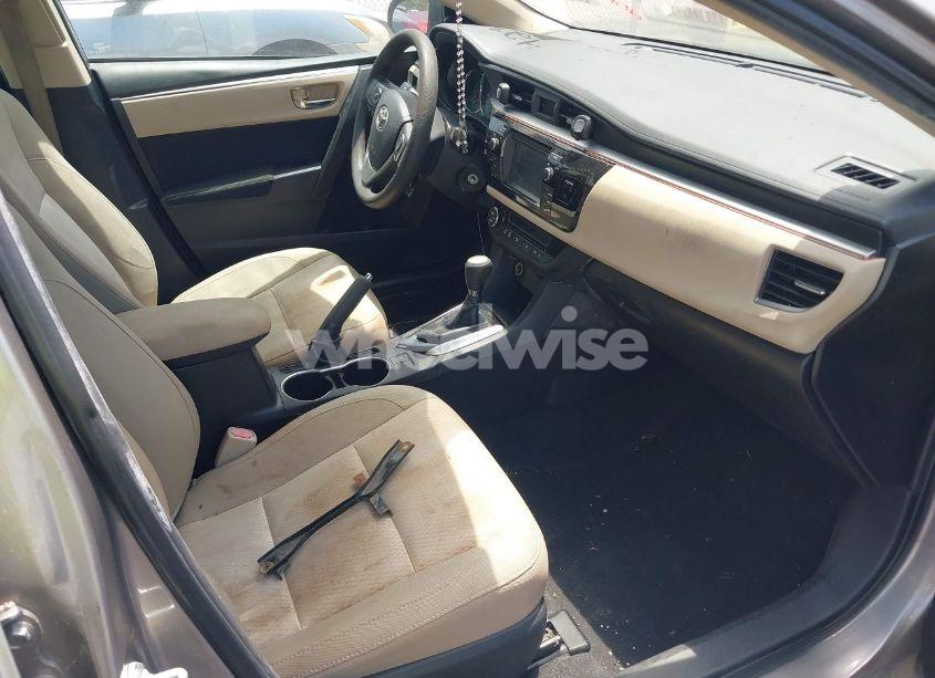 Photo 5 of 2015 Toyota Corolla L/LE/LE PLS/PRM/S/S PLS (VIN 2T1BURHE5FC299713)