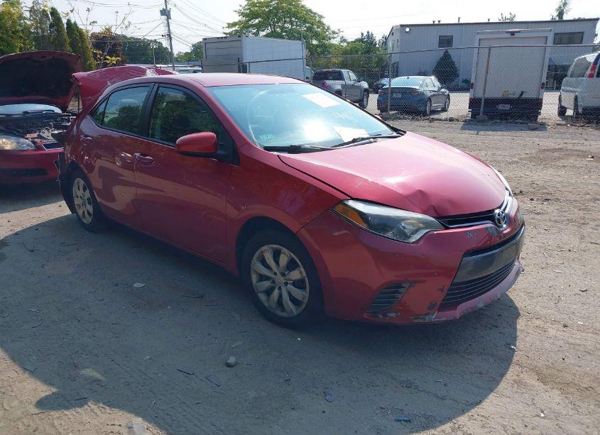 2015 Toyota Corolla LE (VIN 2T1BURHE5FC299727) main photo