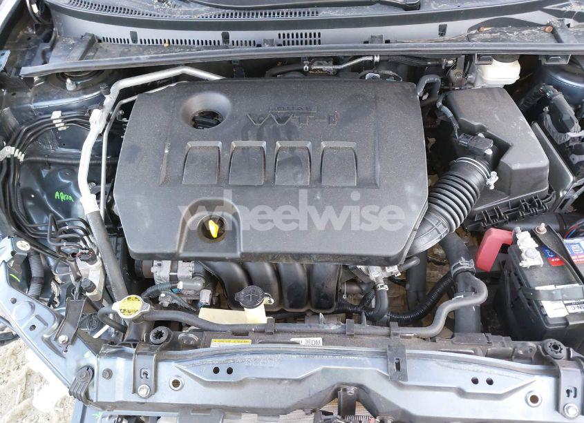 Photo 10 of 2015 Toyota Corolla LE (VIN 2T1BURHE5FC303159)