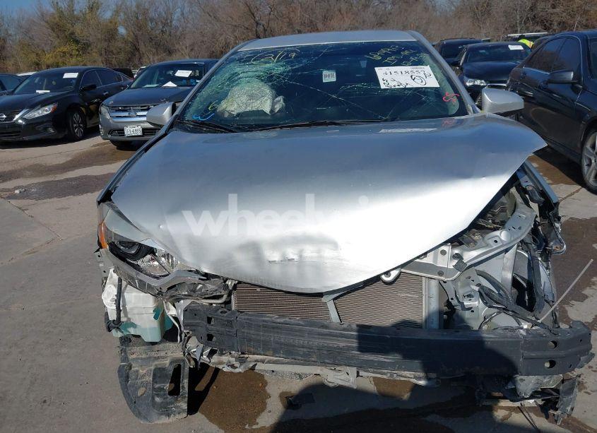 Photo 12 of 2015 Toyota Corolla LE PLUS (VIN 2T1BURHE5FC311262)