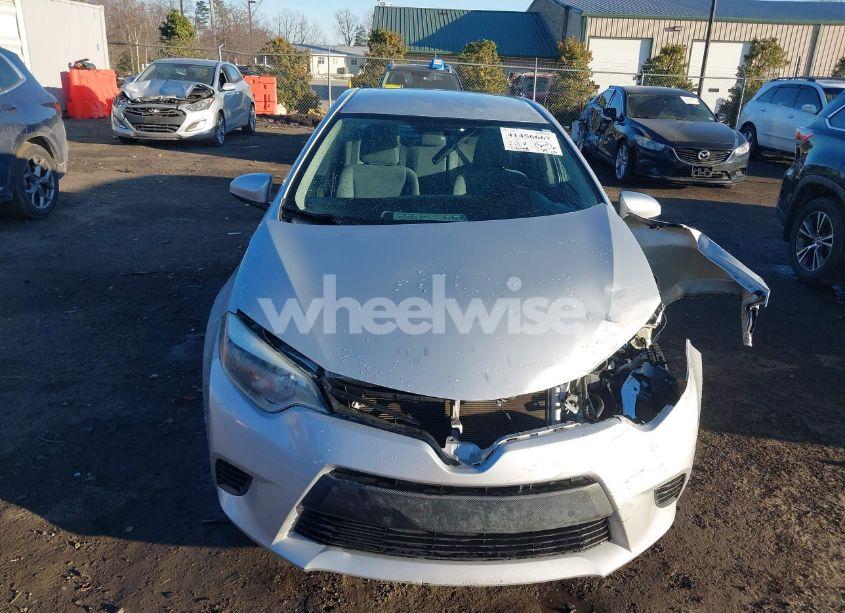 Photo 12 of 2015 Toyota Corolla L (VIN 2T1BURHE5FC331656)