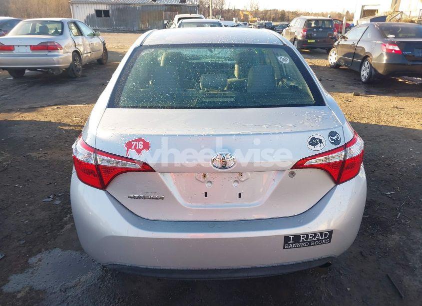 Photo 16 of 2015 Toyota Corolla L (VIN 2T1BURHE5FC331656)