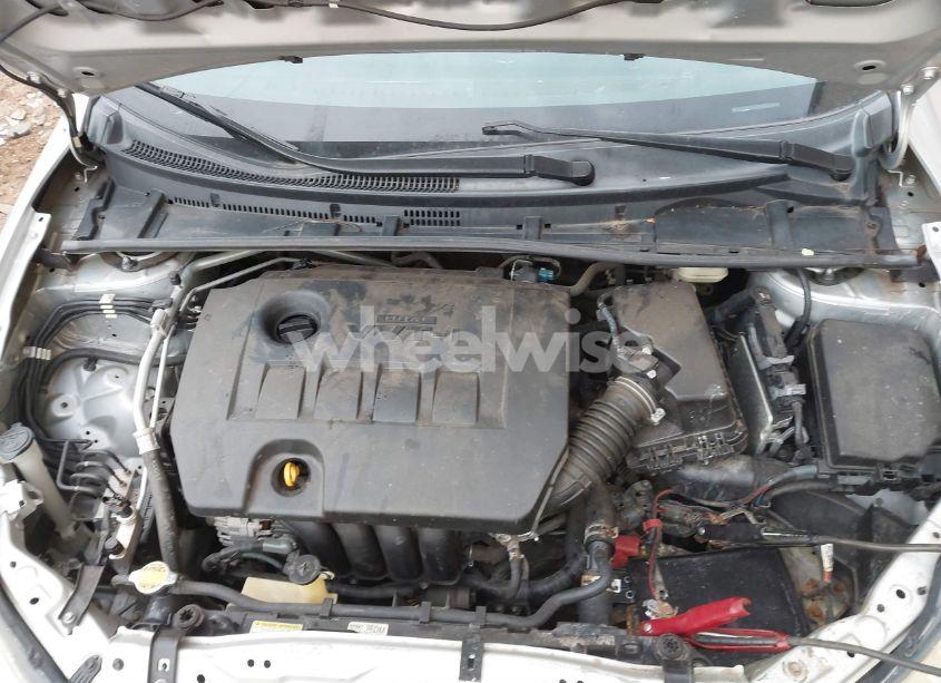 Photo 10 of 2015 Toyota Corolla S PLUS (VIN 2T1BURHE5FC334699)