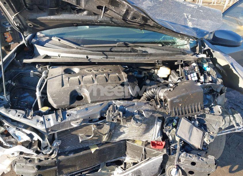 Photo 10 of 2015 Toyota Corolla L (VIN 2T1BURHE5FC351356)