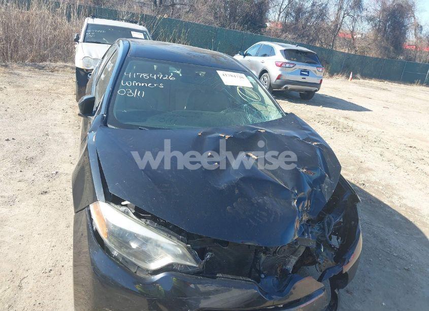 Photo 12 of 2015 Toyota Corolla LE (VIN 2T1BURHE5FC360123)